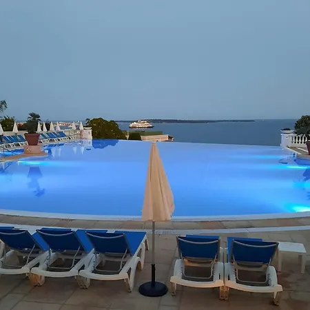 Apartamento Superbe Vue Piscine Tennis Cannes